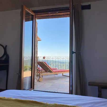 Casa rural La Cueva De Miravet - De Lujo En La Cima De La Montana Con Vistas Al Mar *