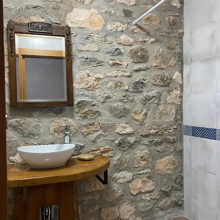 La Cueva De Miravet - De Lujo En La Cima De La Montana Con Vistas Al Mar Casa rural