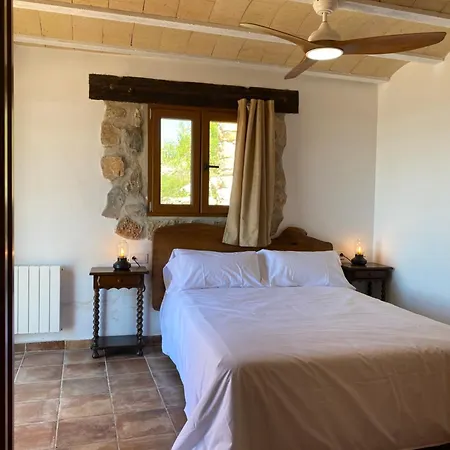 Casa rural La Cueva De Miravet - De Lujo En La Cima De La Montana Con Vistas Al Mar *